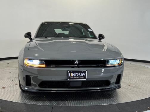 2026 Dodge Charger Daytona Scat Pack