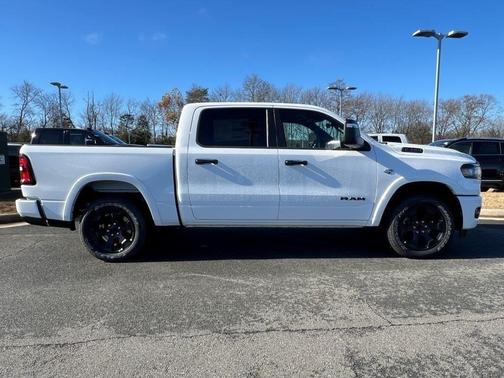 Bright White Clearcoat 2026 RAM 1500 Big Horn/Lone Star