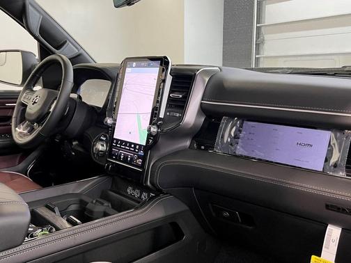 2025 RAM 1500 Limited