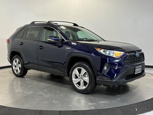 2021 Toyota RAV4 Hybrid XLE Premium