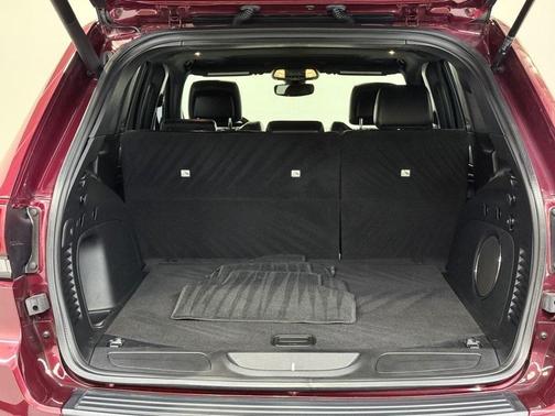 2022 Jeep Grand Cherokee WK Laredo