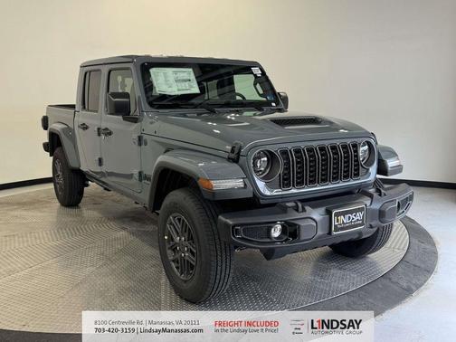 2026 Jeep Gladiator Sport