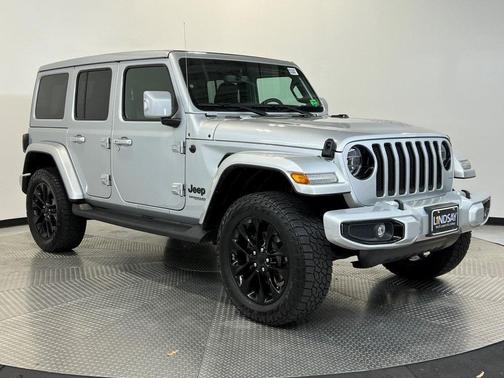 2022 Jeep Wrangler Unlimited Sahara High Altitude