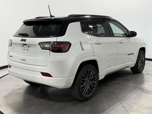 2022 Jeep Compass Altitude