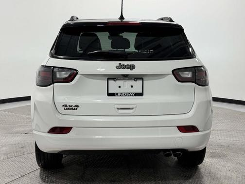 2022 Jeep Compass Altitude