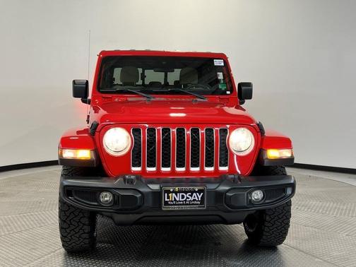 2021 Jeep Gladiator Overland