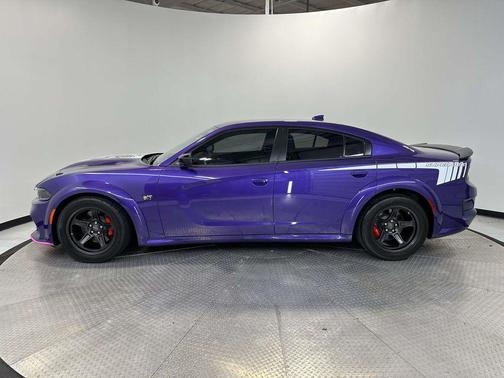 Plum Crazy Pearlcoat 2023 Dodge Charger Scat Pack