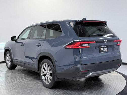 2024 Toyota Grand Highlander LIMITED