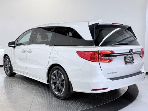 2021 Honda Odyssey Elite