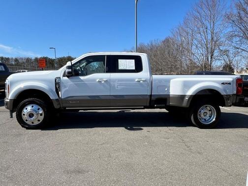 2023 Ford F-450 King Ranch