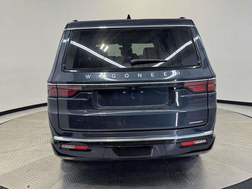 Riverrock Green 2024 Jeep Wagoneer Series II