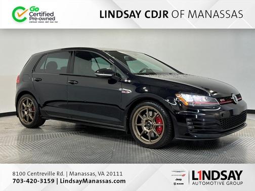 2017 Volkswagen Golf GTI SE 4-Door