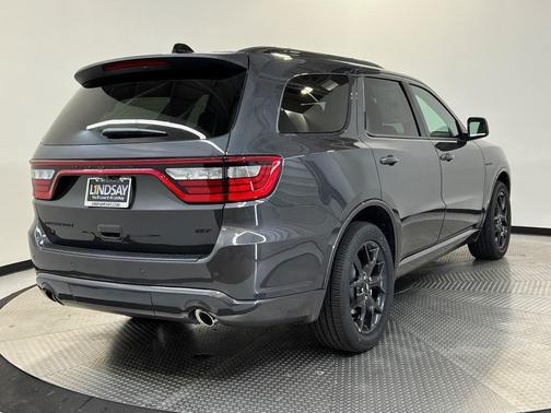 2026 Dodge Durango GT HEMI V8