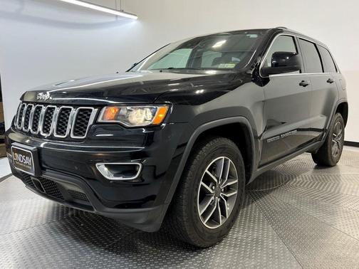 2020 Jeep Grand Cherokee Laredo E