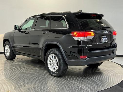 2020 Jeep Grand Cherokee Laredo