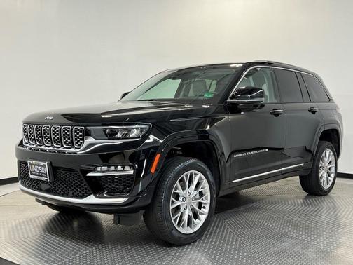 2023 Jeep Grand Cherokee Summit