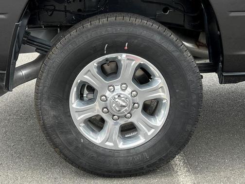 2025 RAM 3500 Big Horn