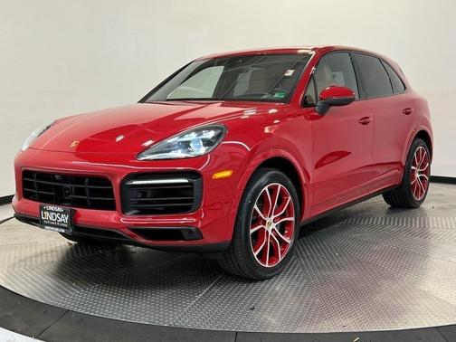 2022 Porsche Cayenne S