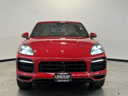 2022 Porsche Cayenne S