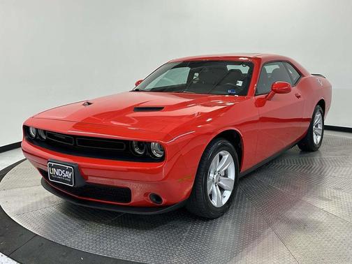2023 Dodge Challenger SXT