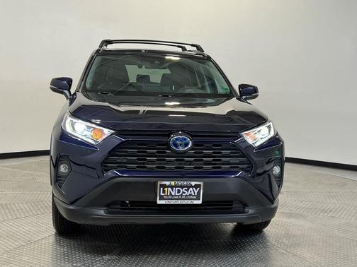 2021 Toyota RAV4 Hybrid XLE Premium