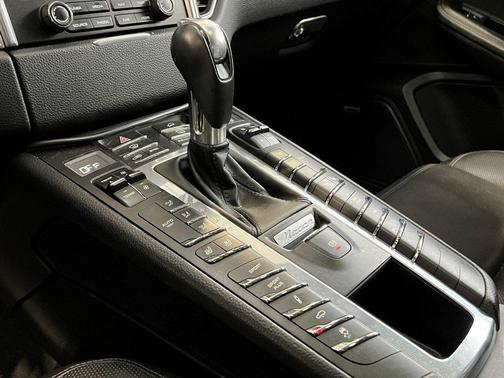 2018 Porsche Macan GTS