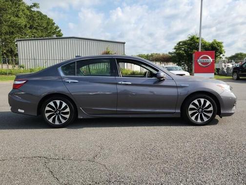2017 Honda Accord Hybrid Touring