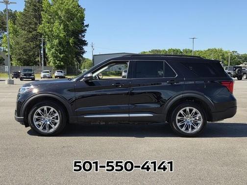 Black Metallic 2025 Ford Explorer Active 4WD