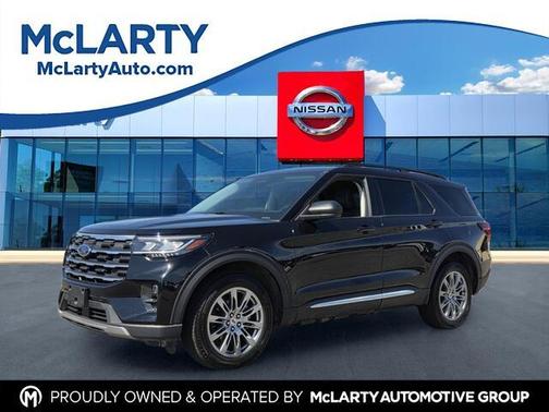 Black Metallic 2025 Ford Explorer Active 4WD