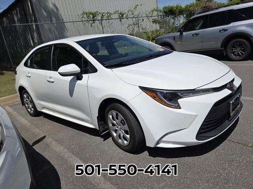 Ice 2025 Toyota Corolla LE