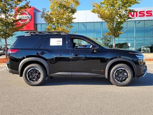 2025 Nissan Pathfinder Rock Creek