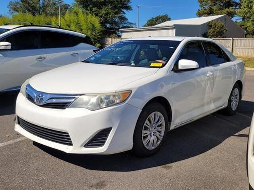 2014 Toyota Camry LE