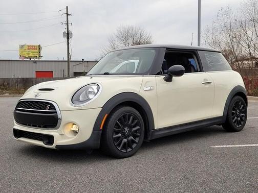 2017 MINI Hardtop Cooper S