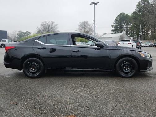 2025 Nissan Altima S