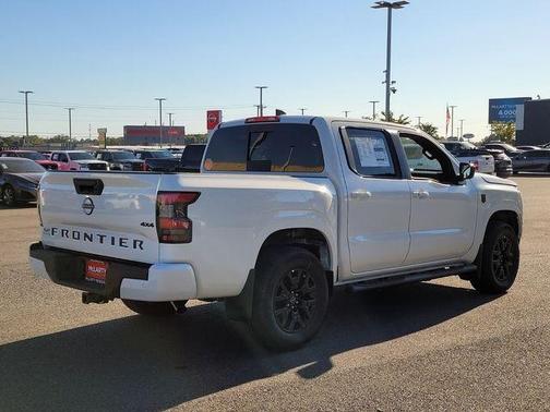 Glacier White 2026 Nissan Frontier SV