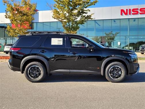 2025 Nissan Pathfinder Rock Creek