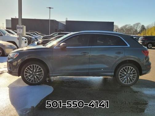 2022 Audi Q3 40 Premium