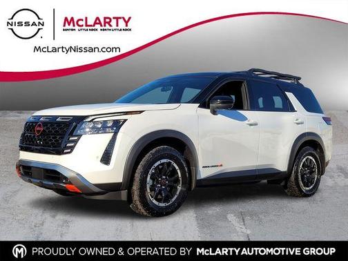 White / Black 2026 Nissan Pathfinder Rock Creek