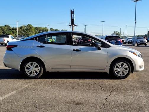 2025 Nissan Versa S
