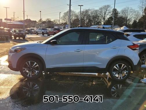 2019 Nissan Kicks SV