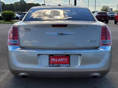 2012 Chrysler 300 Base