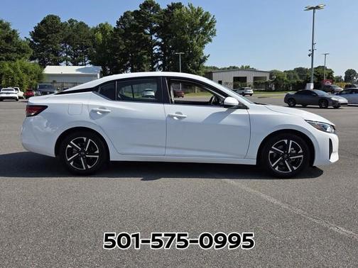 Cloud White 2024 Nissan Sentra SV