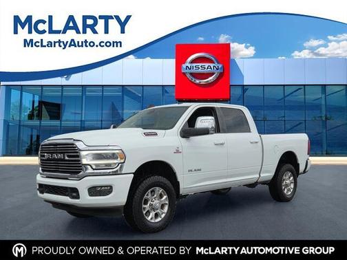 Bright White Clearcoat 2024 RAM 2500 Laramie
