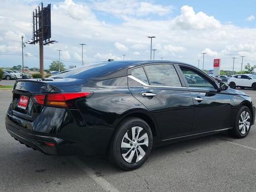 2025 Nissan Altima S