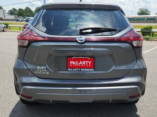 2021 Nissan Kicks S