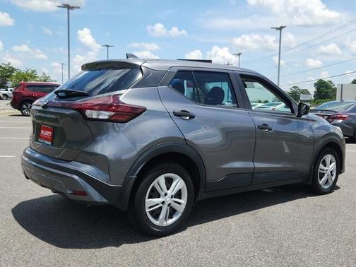 2021 Nissan Kicks S