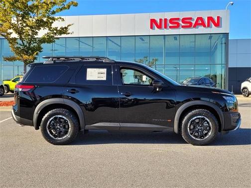 2025 Nissan Pathfinder Rock Creek