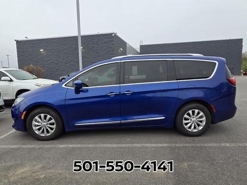 2018 Chrysler Pacifica Touring-L Plus