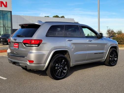 2018 Jeep Grand Cherokee Altitude