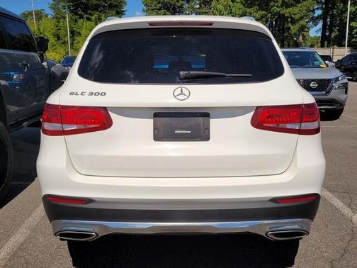 2019 Mercedes-Benz GLC 300 Base
